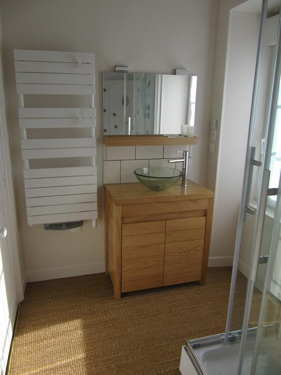 Suite Sainte Anne Beaumont-sur-Sarthe Rum bild